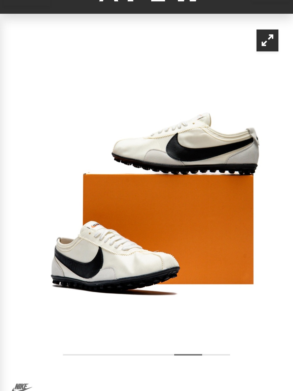 Nike women's moonshoe size 10.5 Sneakers with Black Swoosh sold out!